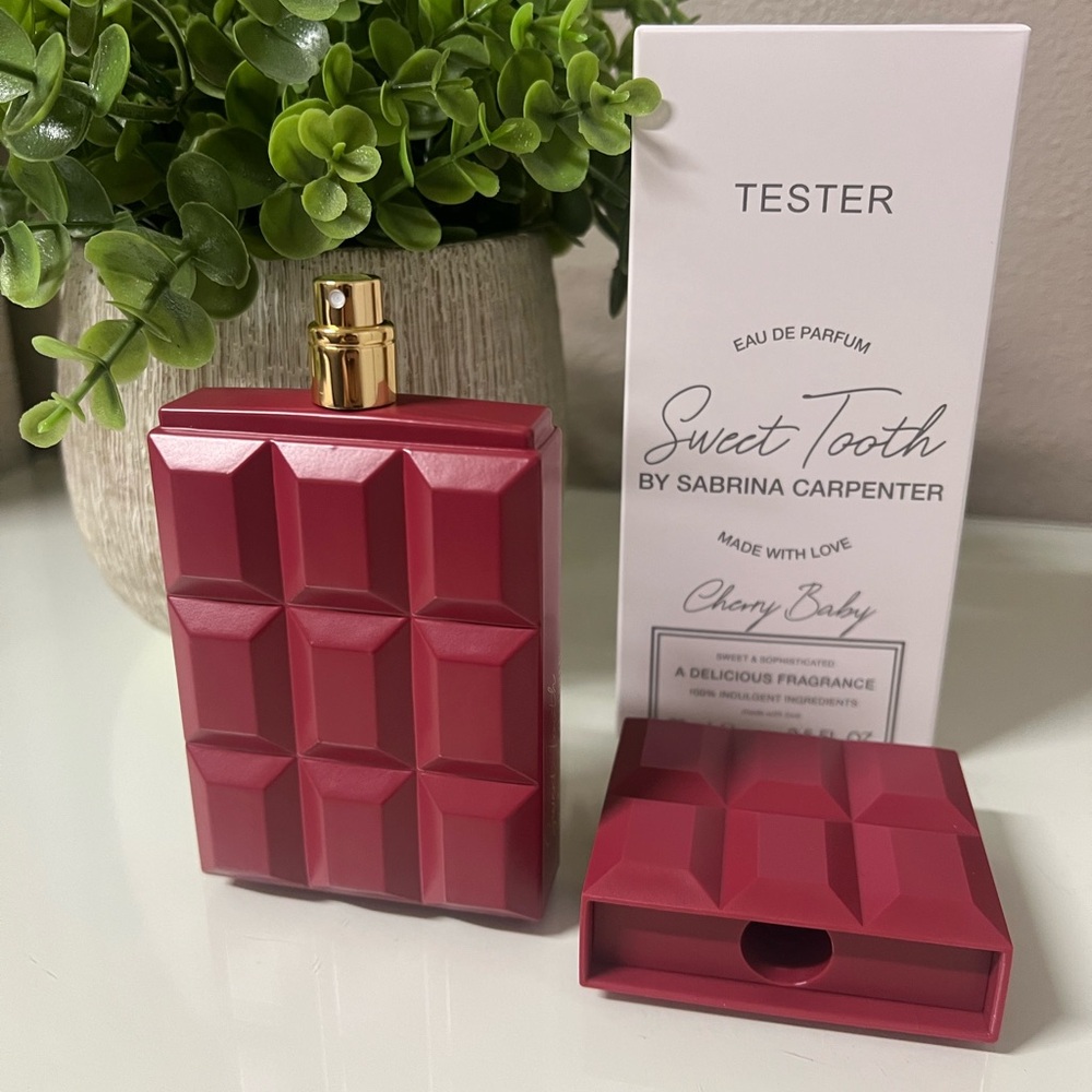 Sabrina Carpenter cherry baby Eau De Parfum - Picture 3 of 7